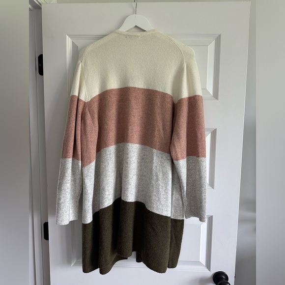 Madewell Kent Colorblock Stripe Cardigan Sweater in Antique Cream - Picture 6 of 8
